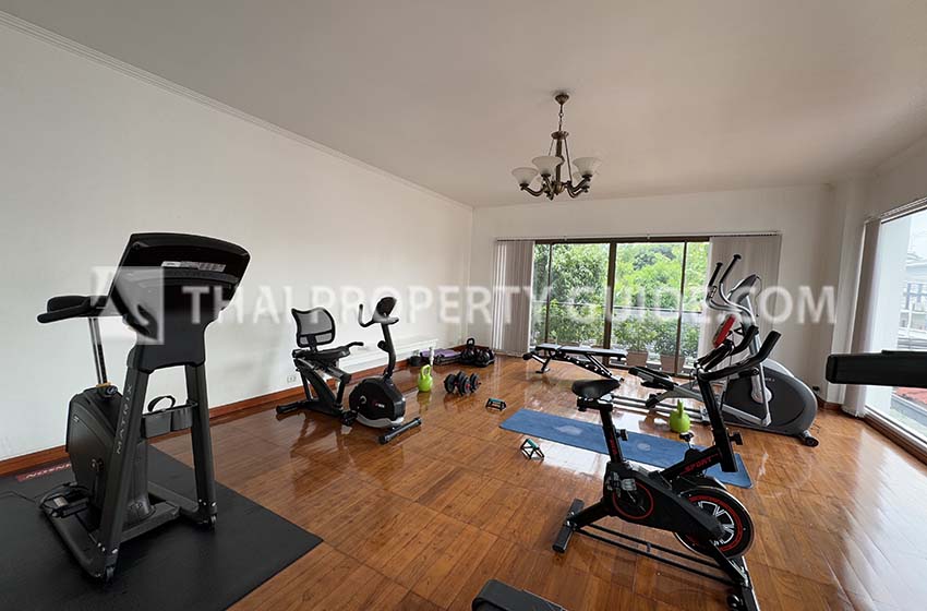 Apartment in Phaholyothin 